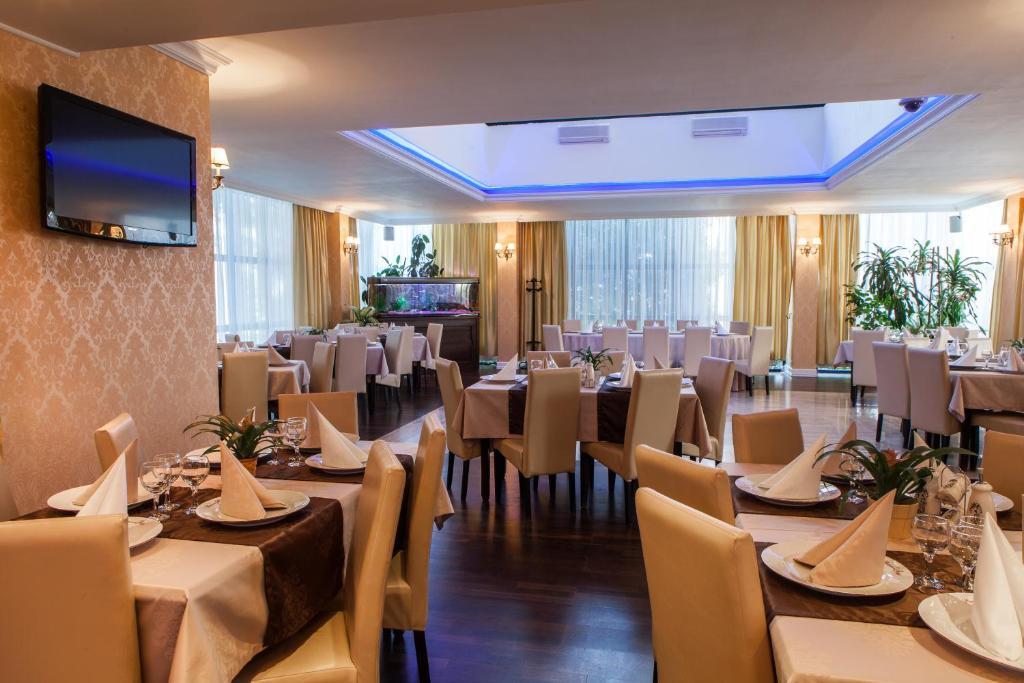 Hotel Rex Sighisoara Ngoại thất bức ảnh